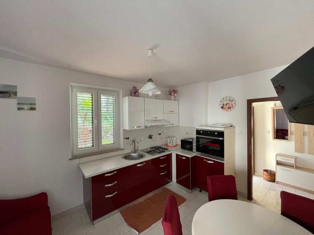 Apartment Marina Mali Lošinj Buitenkant foto