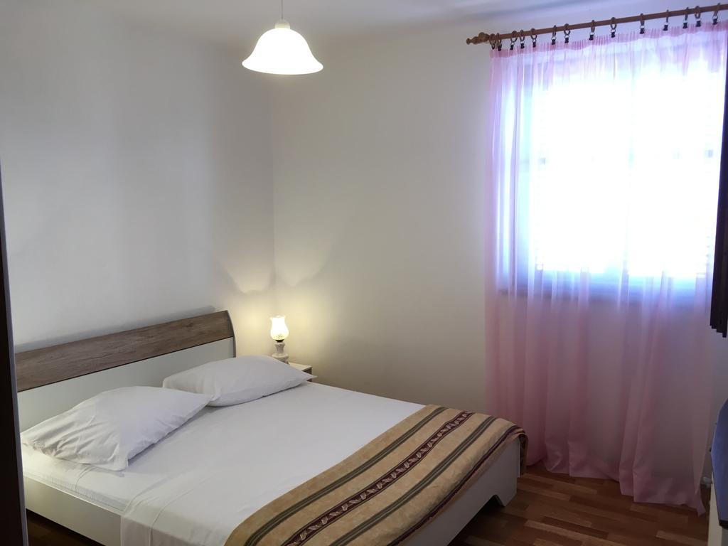 Apartment Marina Mali Lošinj Buitenkant foto